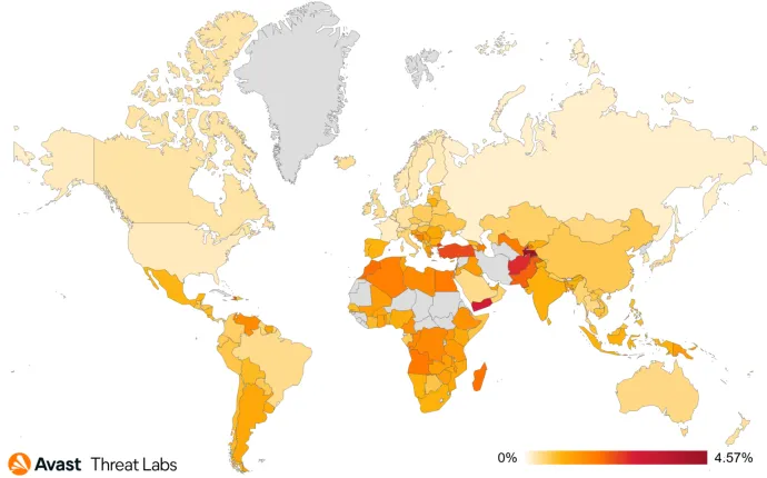 Global risk ratio for information stealers in Q1/2024