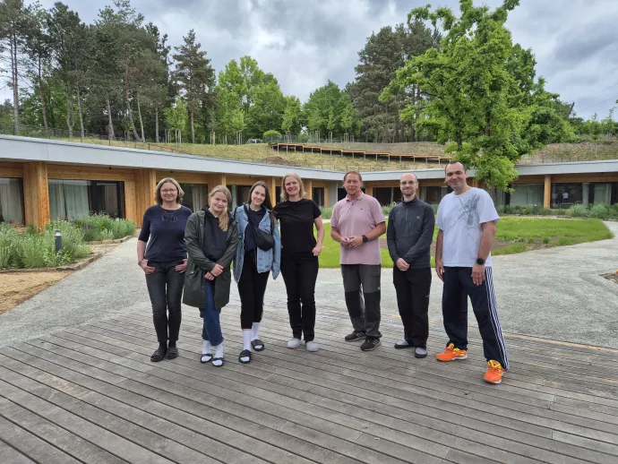 Genovators in Brno, Czechia, spent a day cleaning and conducting site maintenance at House for Juliet, Czechia’s hospice care center for children